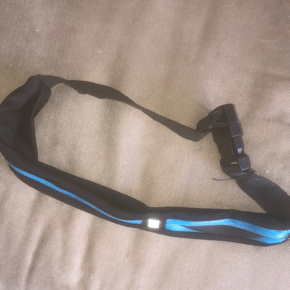 Series 8 Fitness belt pack